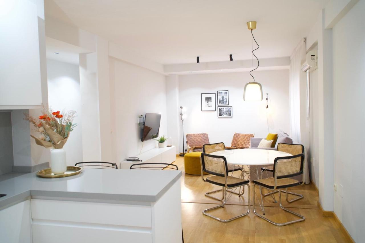 Colon & Soho By Ele Apartments Malaga Exterior photo